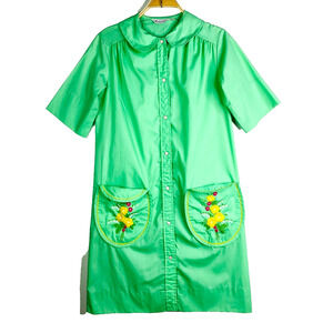 Vintage Models Coat Size‎ M* Green Floral Embroidered Pockets Snap Button